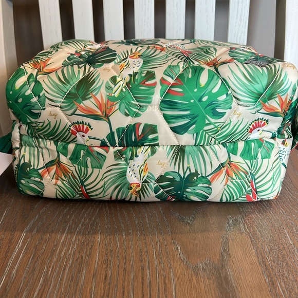 NWT RARE Lug Bumper 🦜Tropical Birds Cream - Picture 2 of 8